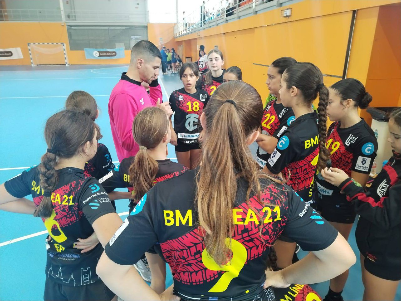 Oar Coruña 1952 Vs Bm Linea21 Mi Barrio https://bmlinea21.es/wp-content/uploads/2025/10/uploadfile_46.jpg