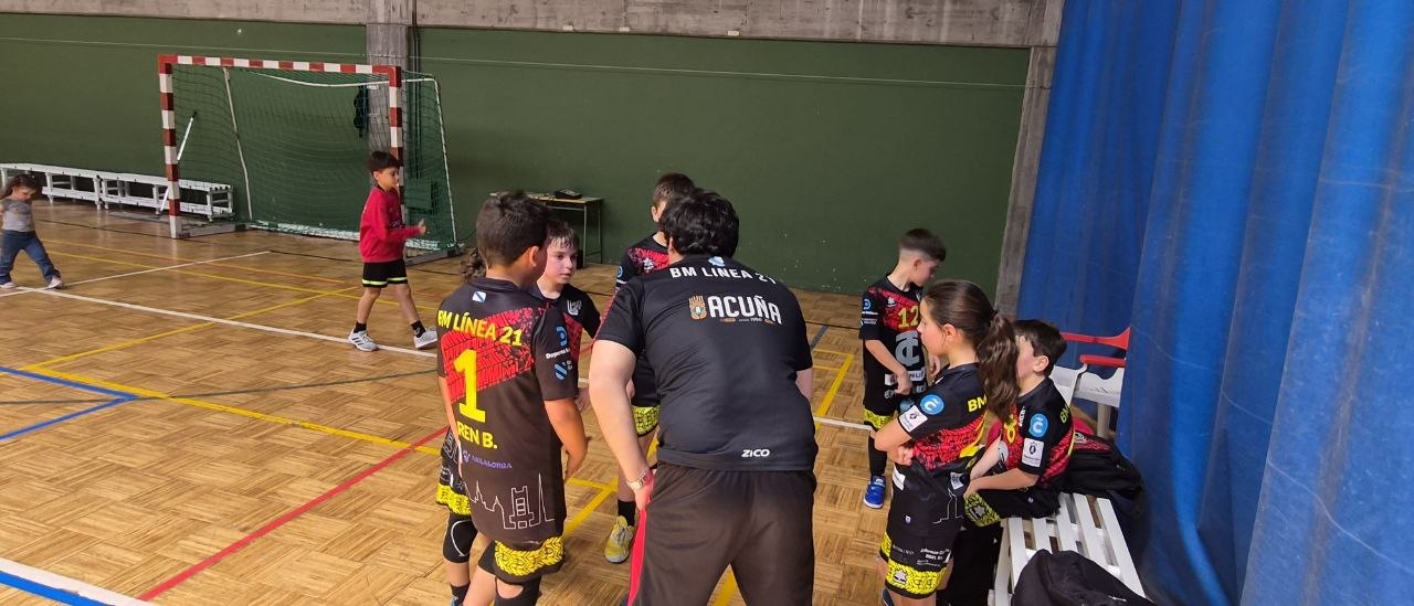 Bm Linea21 Arealonga Clinica Veterinaria Vs Club Balonman Viveiro A