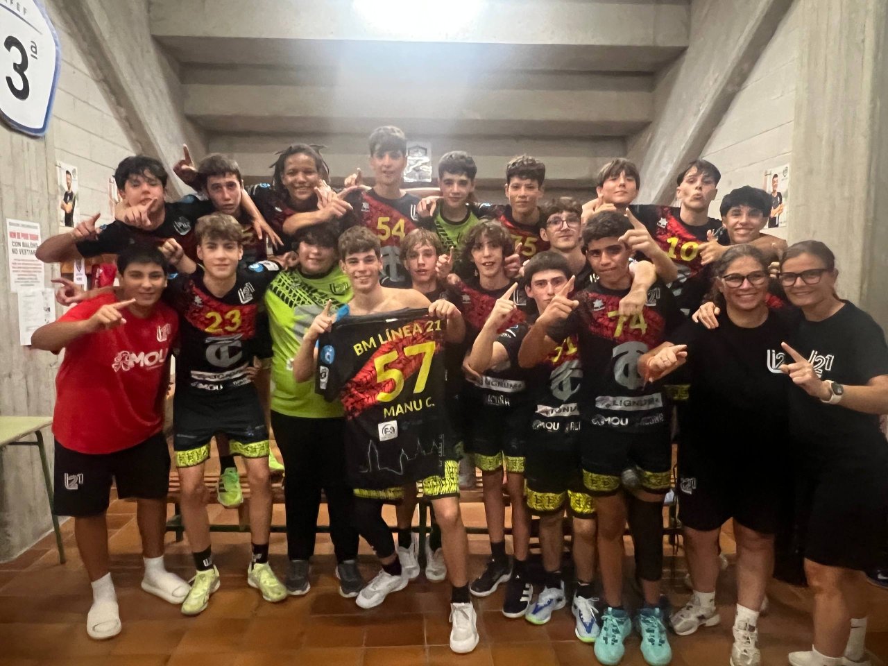 Mais Que Auga Seis Do Nadal-Coia Vs Bm Linea21 Auto Escola Copaco